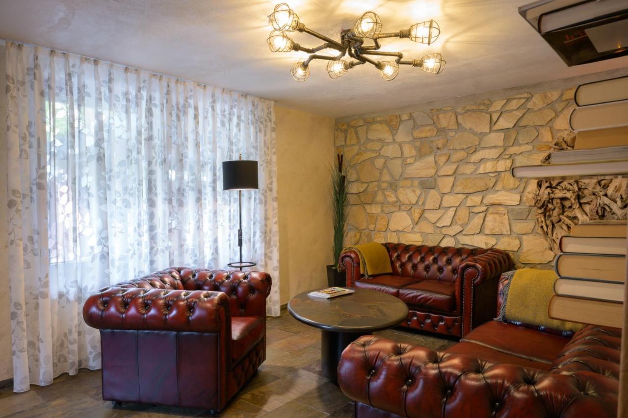 Ferienwohnung Altschloss 에펜브룬 외부 사진