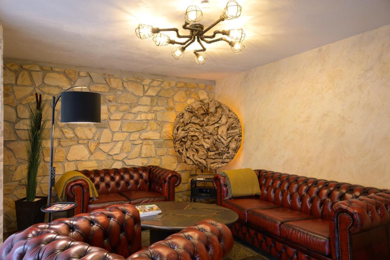 Ferienwohnung Altschloss 에펜브룬 외부 사진