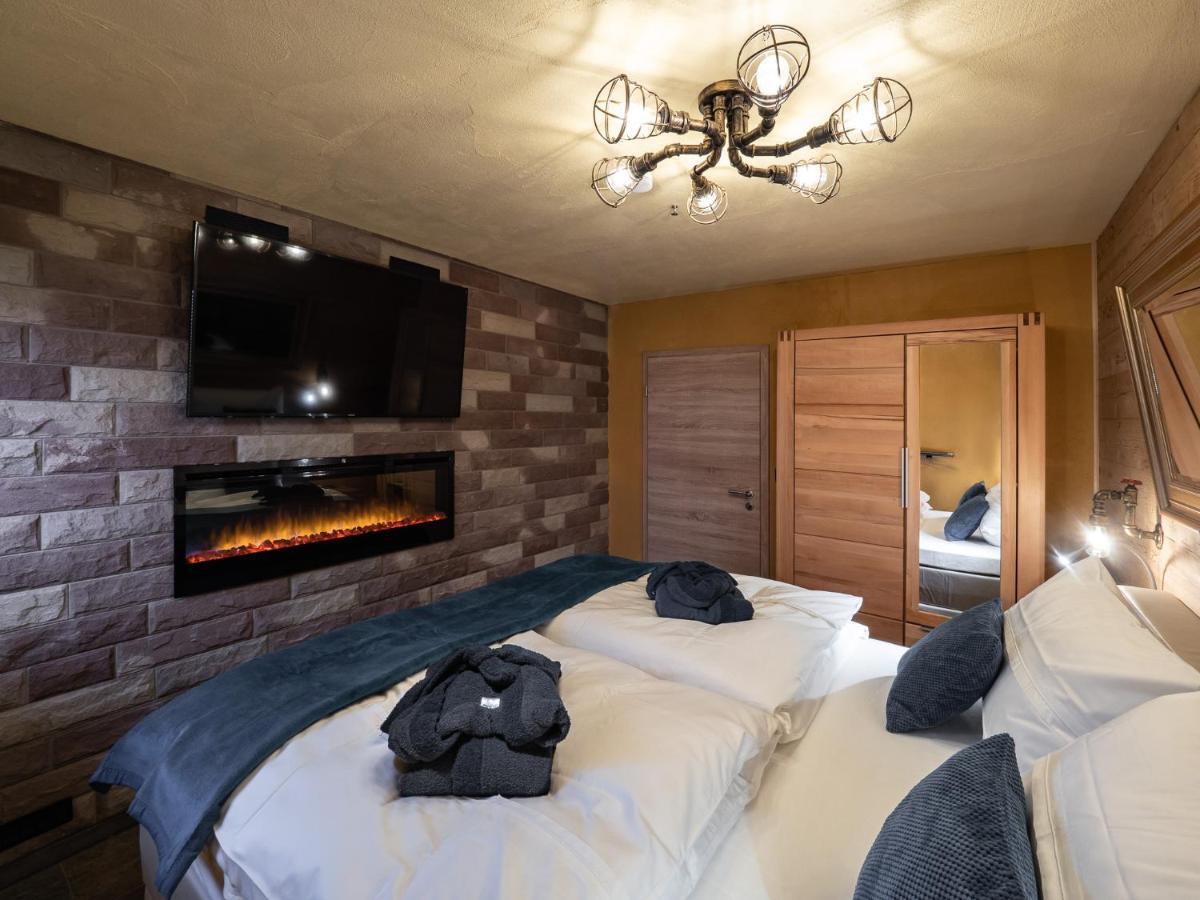Ferienwohnung Altschloss 에펜브룬 외부 사진